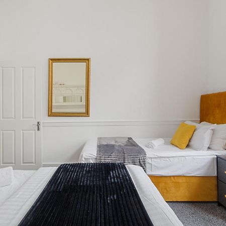 Oxford Street Chic Retreat - Unparalleled Elegance And Urban Comfort! Gc1 London Eksteriør billede