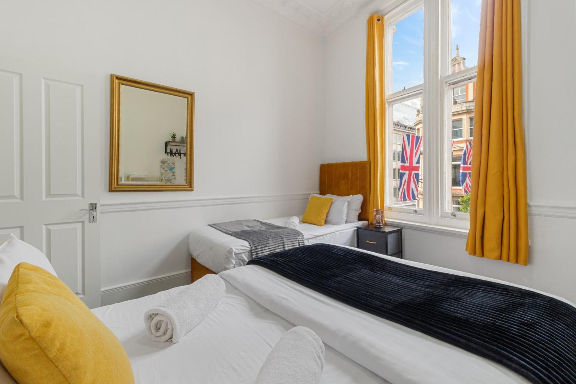 Oxford Street Chic Retreat - Unparalleled Elegance And Urban Comfort! Gc1 London Eksteriør billede